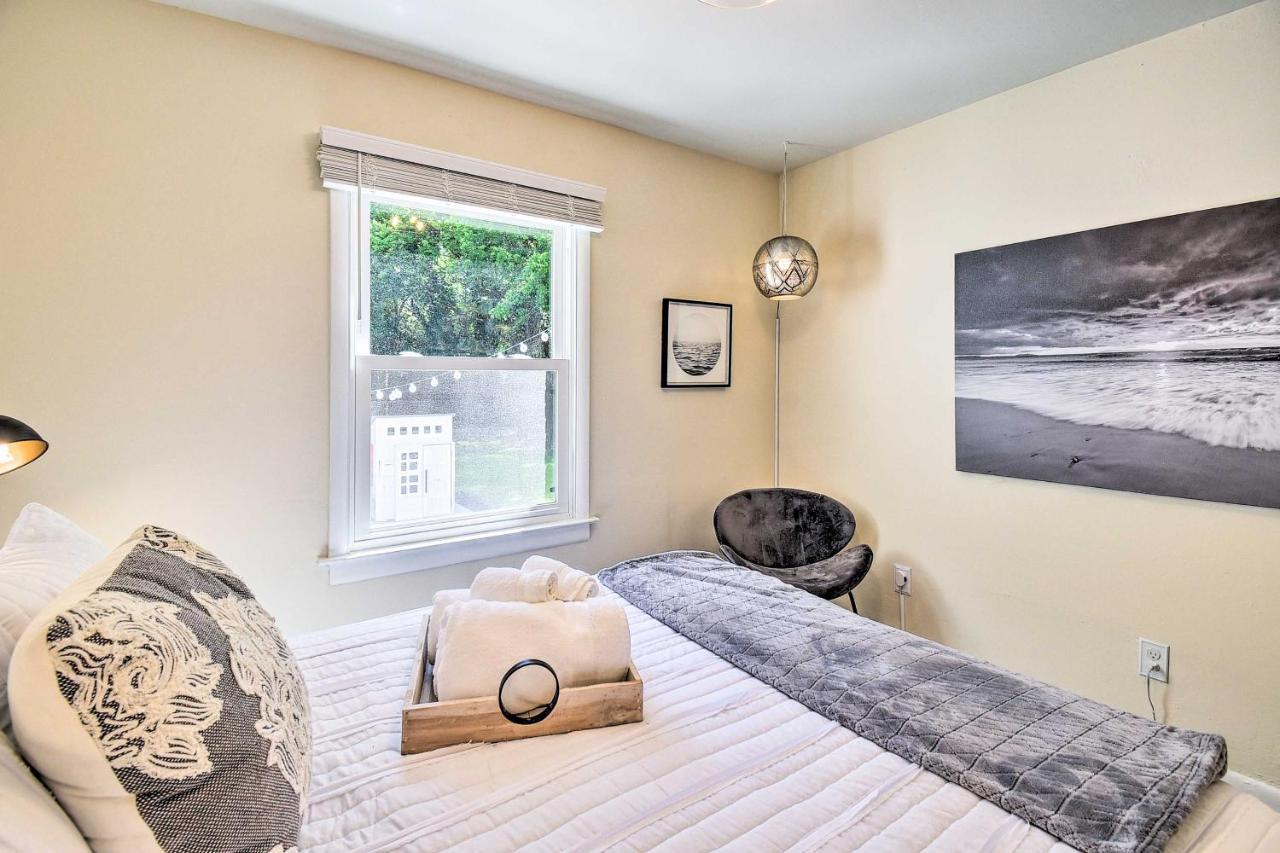 Charming Hampton Home With Yard 2 Mi To Beach! Exteriör bild