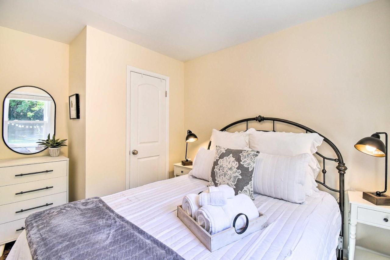 Charming Hampton Home With Yard 2 Mi To Beach! Exteriör bild